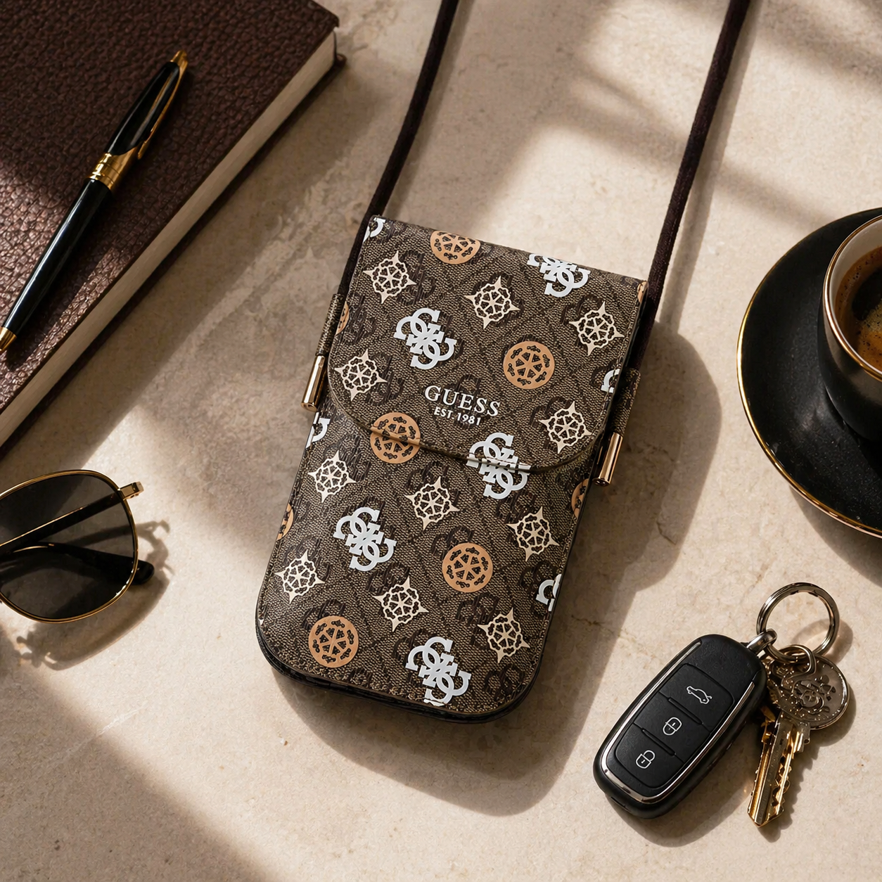 Guess PU 4G Peony Multicolor Taška na Telefon - pohled 1