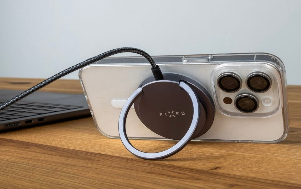 MagSafe prémiová bezdrátová nabíječka Qi2 se stojánkem FIXED - pohled 4