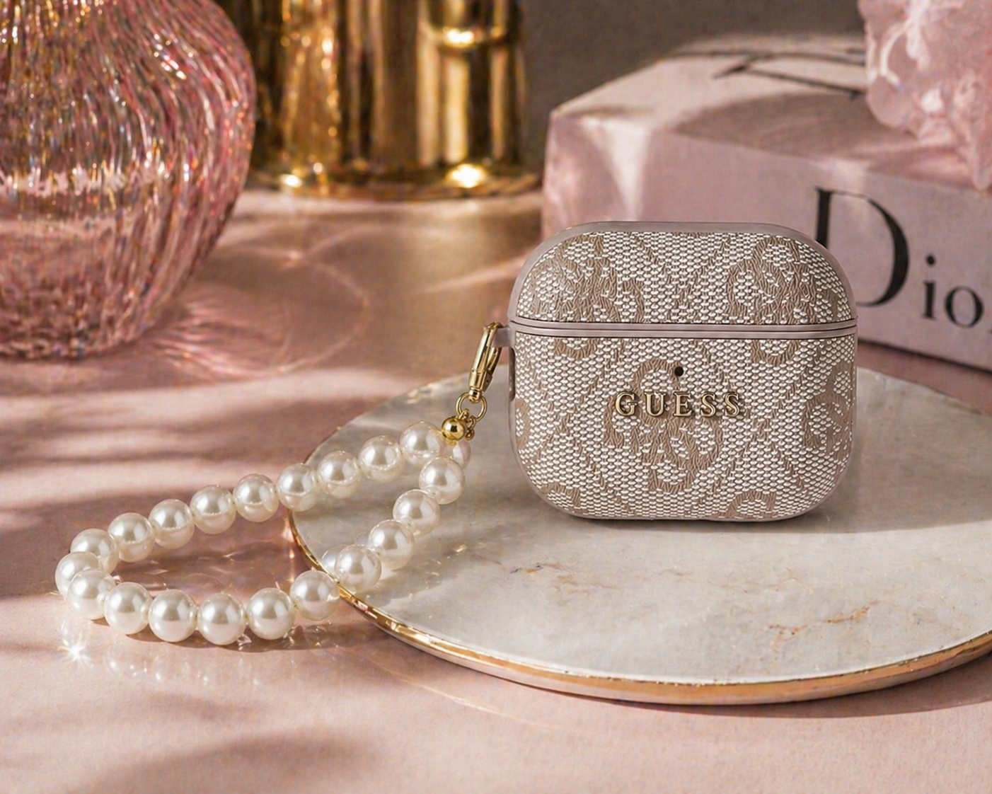Guess PU 4G Classic Logo Pearl Strap Pouzdro - pohled 1