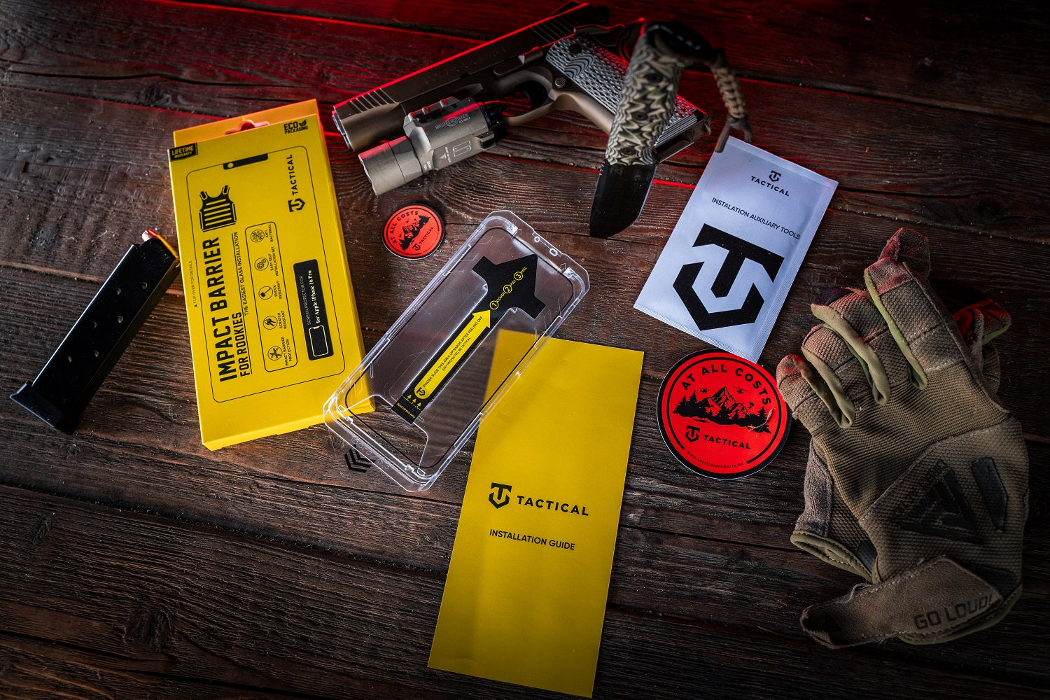 Tactical tvrzené sklo na iPhone s aplikátorem